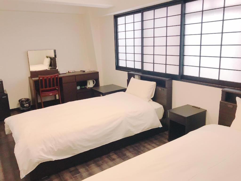 Rozy Hotel Namba Osaka Bagian luar foto