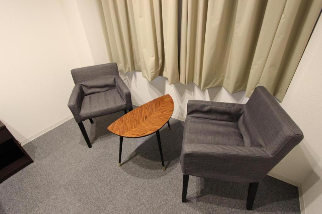 Rozy Hotel Namba Osaka Bagian luar foto