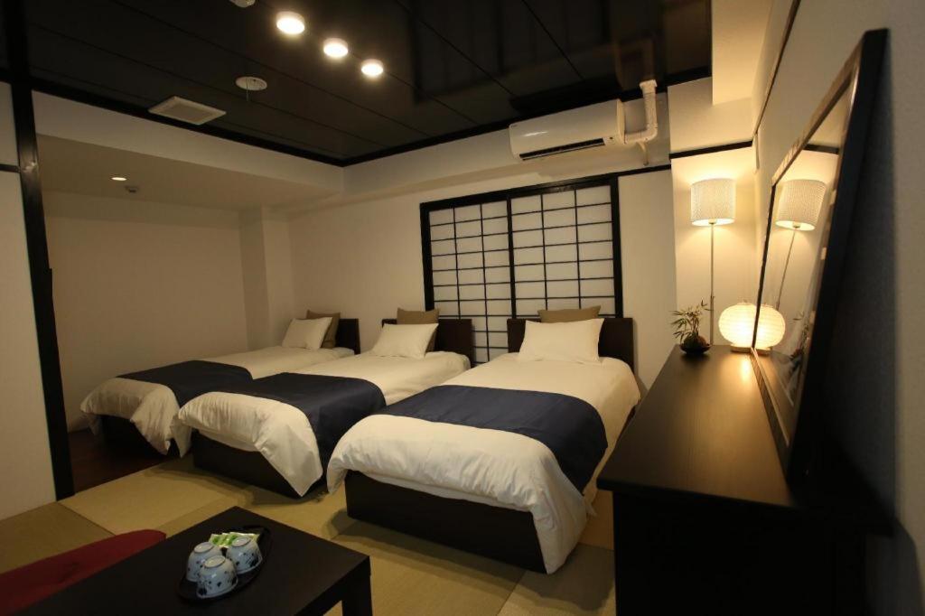 Rozy Hotel Namba Osaka Bagian luar foto